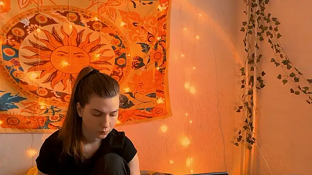 AliceCUNTach online show from 7, 3, 2026