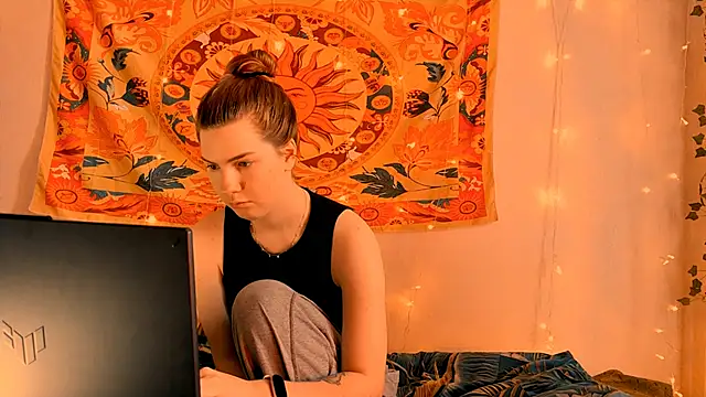 Snapshot of AliceCUNTach chatting on 30, 4, 2026 AliceCUNTach online show from 30, 4, 2026