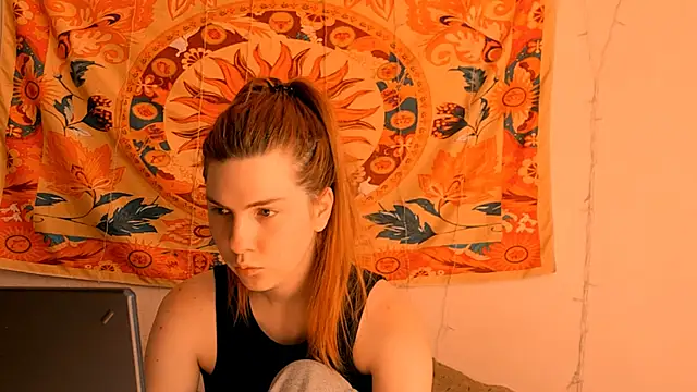 AliceCUNTach online show from 12, 6, 2026