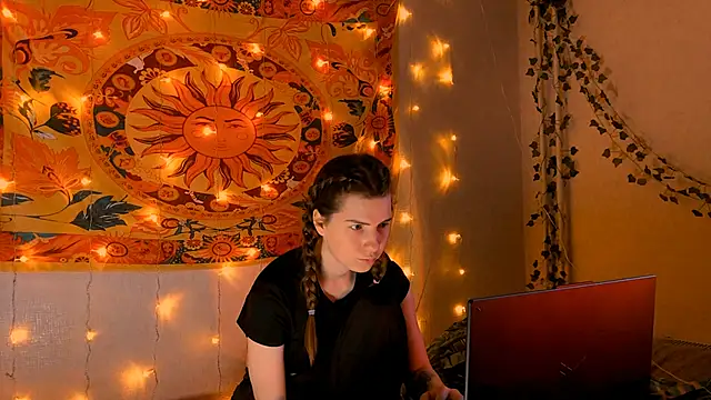 AliceCUNTach online show from 5, 2, 2026