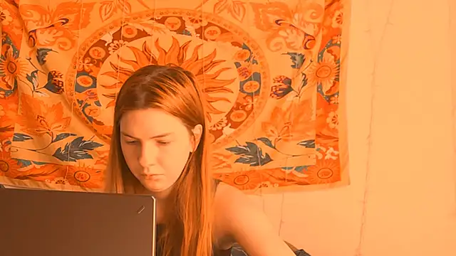 AliceCUNTach online show from 11, 6, 2026