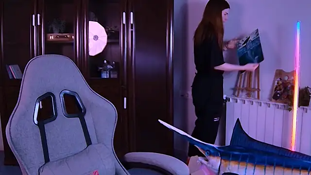 AliceCUNTach online show from 7, 11, 2025