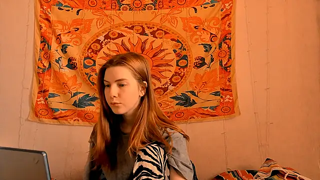 AliceCUNTach online show from 5, 4, 2026