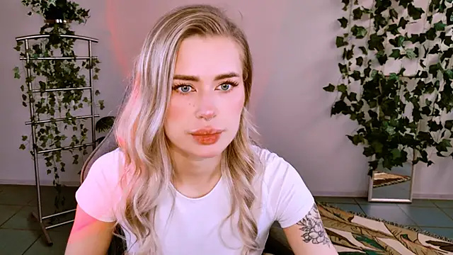 AdelLoyss online show from 16, 9, 2025
