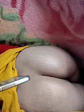 Snapshot of Hot_lali_555 chatting on 12, 11, 2025 Hot lali 555 online show from 12, 11, 2025