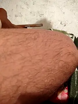 Snapshot of Hot_lali_555 chatting on 16, 11, 2025 Hot lali 555 online show from 16, 11, 2025