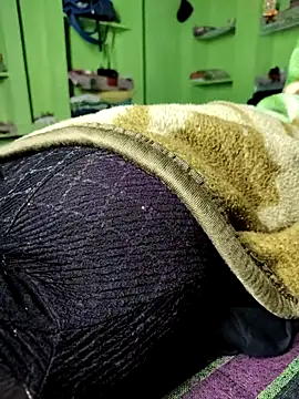 Snapshot of Hot_lali_555 chatting on 14, 10, 2025 Hot lali 555 online show from 14, 10, 2025