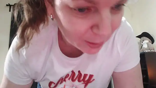 aussiepeaches online show from 1, 2, 2026