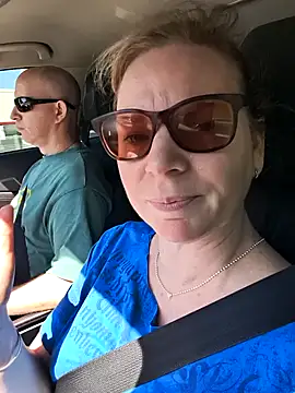 aussiepeaches online show from 8, 4, 2026