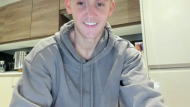 DominantAlex18 online show from 4, 2, 2026