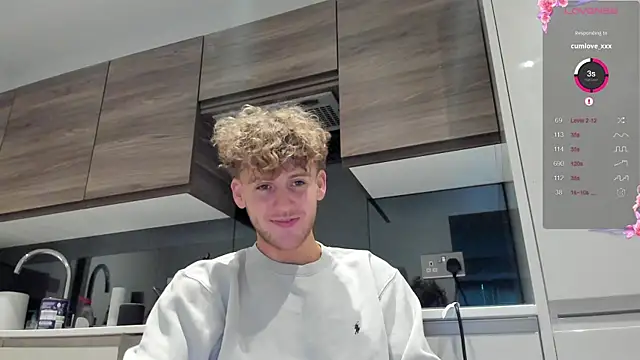 DominantAlex18 online show from 30, 11, 2025