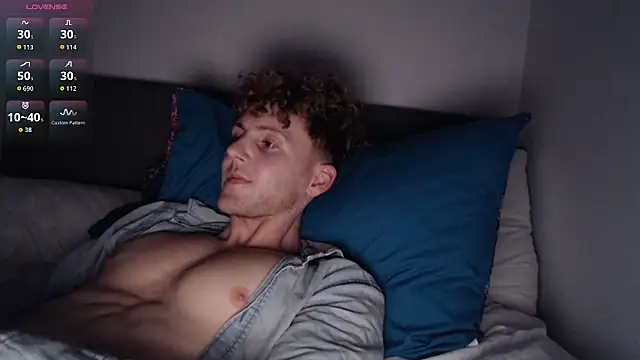 DominantAlex18 online show from 9, 4, 2026