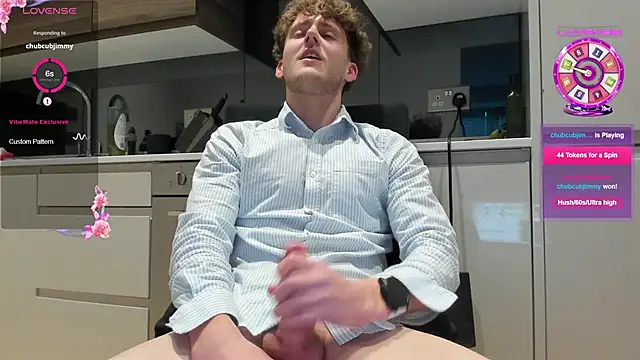 DominantAlex18 online show from 5, 3, 2026