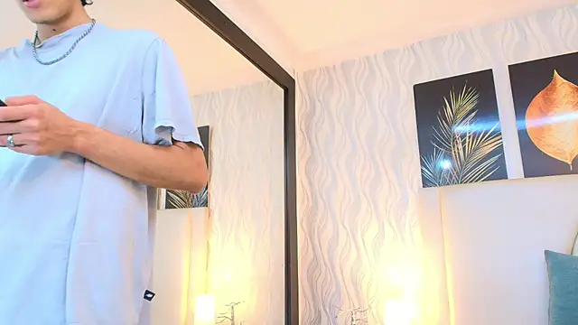 Lean Portman online show from 24, 4, 2026