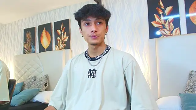 Lean Portman online show from 10, 11, 2025