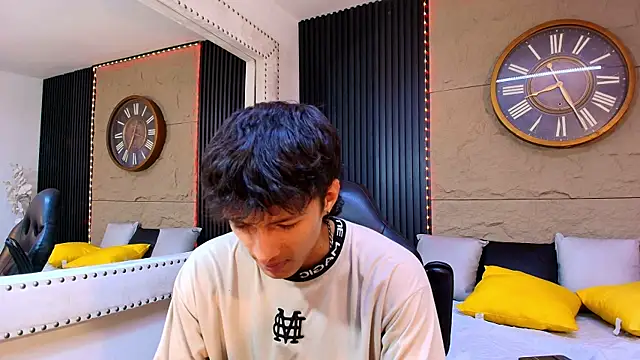 Lean Portman online show from 23, 4, 2026