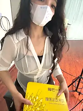 littlekee online show from 24, 10, 2025