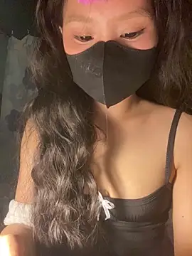 Fin-xinh18 online show from 3, 11, 2025