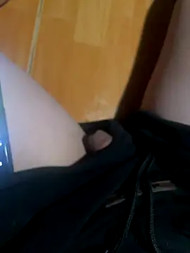 dogslavehf online show from 9, 11, 2025