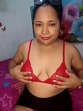 Angelly ricura online show from 11, 3, 2026