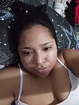 Snapshot of Angelly_ricura chatting on 5, 5, 2026 Angelly ricura online show from 5, 5, 2026