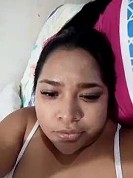 Snapshot of Angelly_ricura chatting on 2, 7, 2026 Angelly ricura online show from 2, 7, 2026