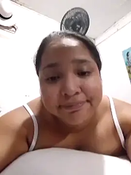 Snapshot of Angelly_ricura chatting on 7, 6, 2026 Angelly ricura online show from 7, 6, 2026