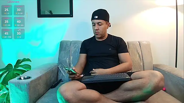 Misterjhons2 online show from 28, 10, 2025