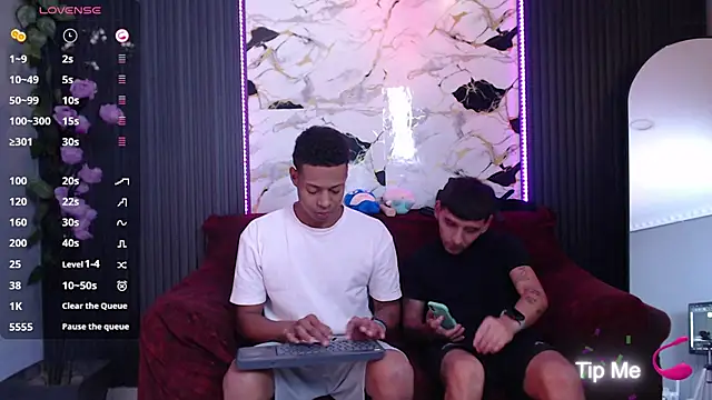 SpicyBoys X online show from 8, 10, 2025