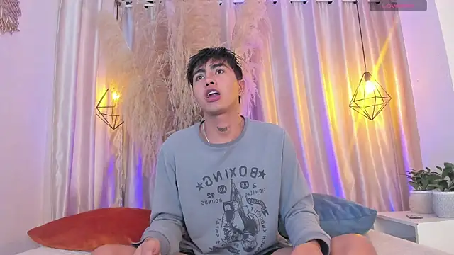 Snapshot of arion_sherwind chatting on 12, 9, 2025 arion sherwind online show from 12, 9, 2025