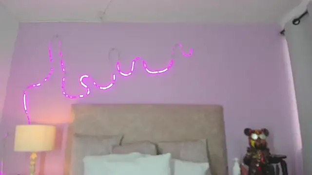 EmaRae1499 online show from 14, 11, 2025