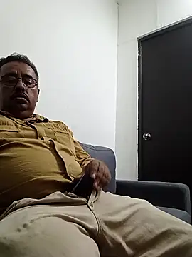 HomHot47 online show from 11, 11, 2025