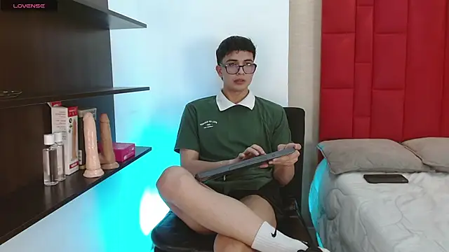 Cady Hot online show from 10, 11, 2025