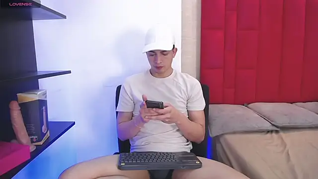 Cady Hot online show from 13, 10, 2025