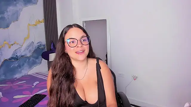 KateMoorex online show from 27, 10, 2025