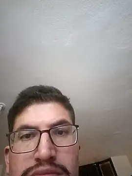 Snapshot of dAniiflow22 chatting on 10, 9, 2025 dAniiflow22 online show from 10, 9, 2025