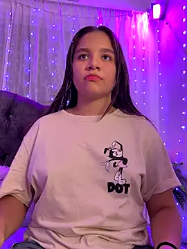 Ashley and Zoe online show from 10, 9, 2025