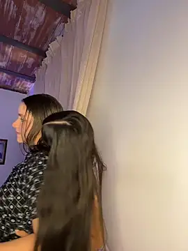 Ashley and Zoe online show from 21, 12, 2025