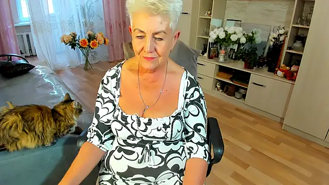 HotandMature online show from 7, 7, 2026