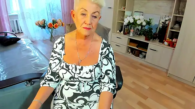 HotandMature online show from 9, 7, 2026