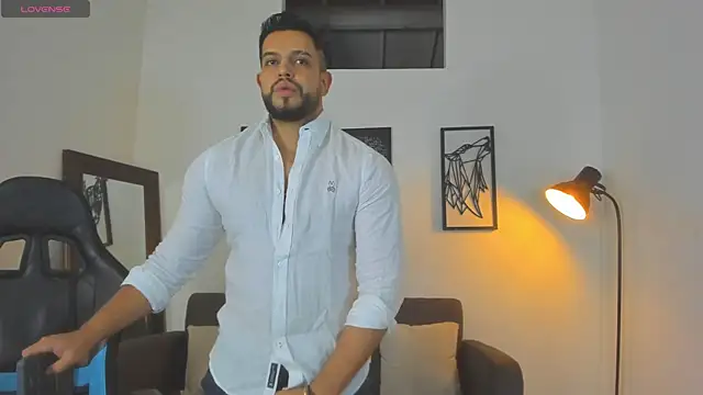 Justin kingX7 online show from 15, 10, 2025