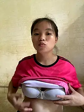 Snapshot of viluna chatting on 5, 10, 2025 viluna online show from 5, 10, 2025