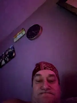 MysteriousToy4 online show from 12, 4, 2026