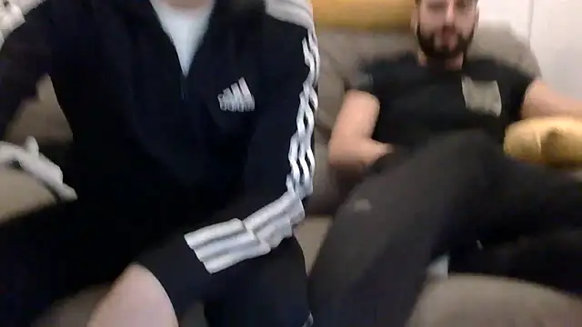 Amicisegreti online show from 29, 11, 2025