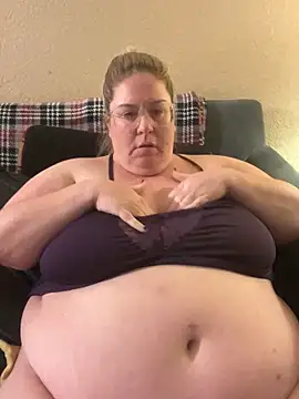 sexymommy1988 online show from 8, 10, 2025