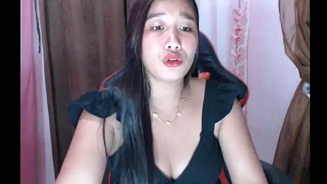 Snapshot of Chubby_HotLady chatting on 9, 11, 2025 Chubby HotLady online show from 9, 11, 2025