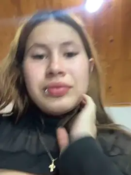 Olivia11  online show from 20, 11, 2025