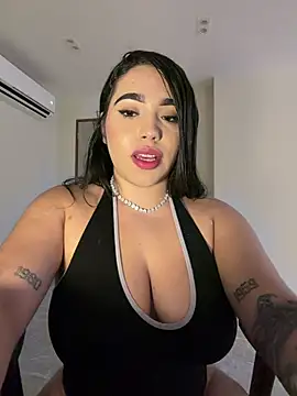 SofiaWildee online show from 25, 7, 2026
