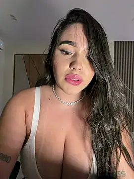 SofiaWildee online show from 24, 7, 2026
