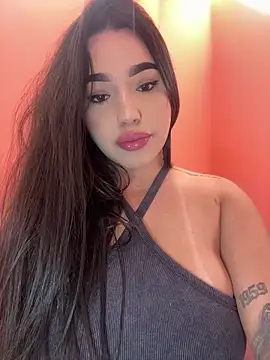 SofiaWildee online show from 6, 2, 2026